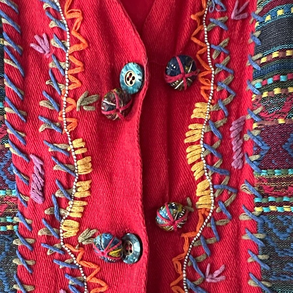 Vintage Colorful Embroidered Red Vest Beaded   Artsy Boho Festival Maximalism L - Picture 8 of 8